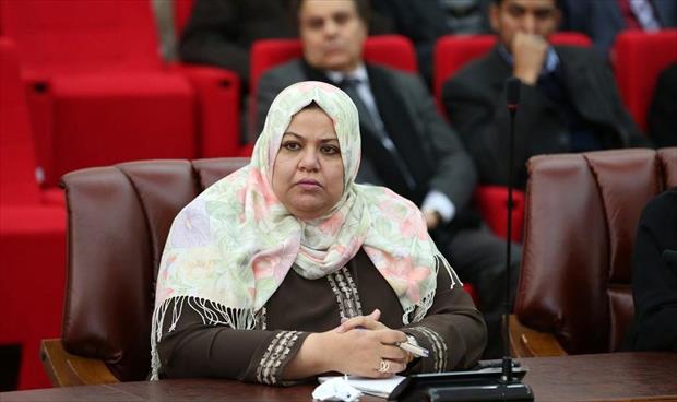نادية عمران: الانتخابات لابد أن تستند إلى مشروع الدستور الذي أنتجته الهيئة التأسيسية