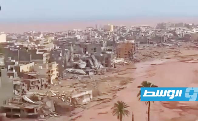 آثار الدمار الذي لحق بمدينة درنة إثر تأثرها بالعاصفة «دانيال»، 11 سبتمبر 2023. (لقطة مثبتة من تسجيل مصور)