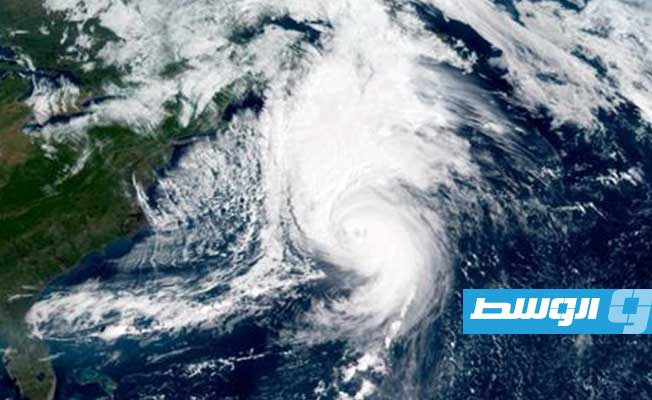 الإعصار فيونا يتجه إلى كندا بعد مروره قرب أرخبيل برمودا