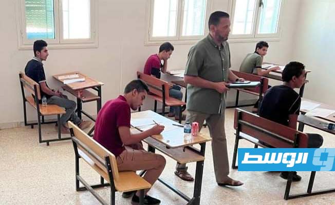 حكومة حماد: بعض المدارس تحرض الطلاب على الغياب خلال رمضان