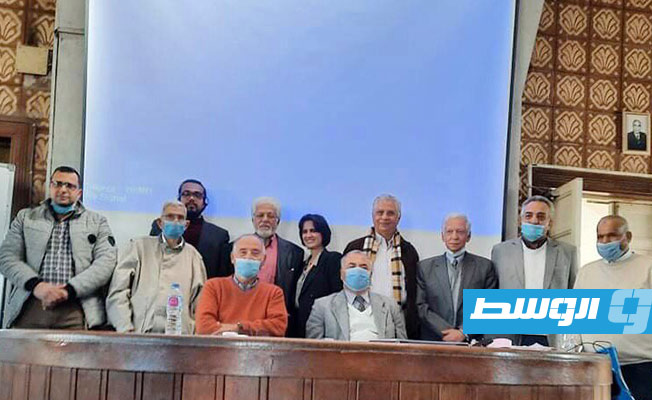 جامعة القاهرة تمنح درجة الدكتوراه في الرياضيات البحتة للباحثة الليبية مها المطردي (بوابة الوسط)