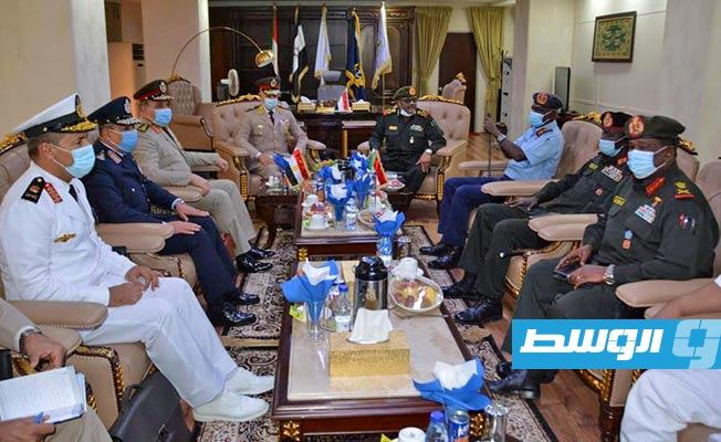 مباحثات مشتركة بين قادة الجيشين المصري والسوداني في الخرطوم
