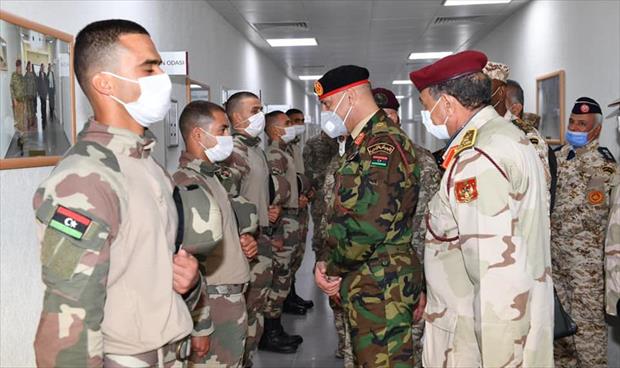 بالصور.. الحداد يزور الطلاب الليبيين بمعسكر القوات الخاصة في أنقرة