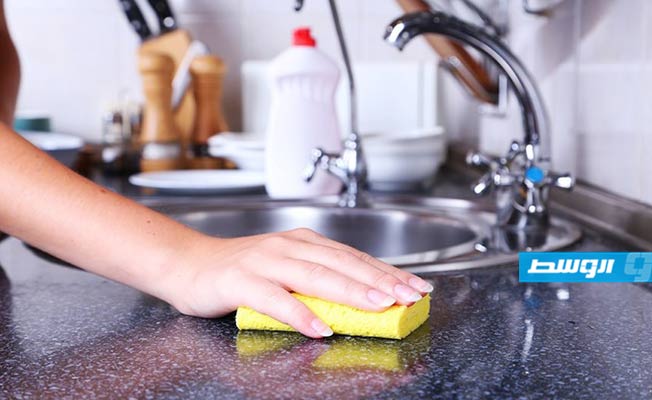نصائح لترتيب وتنظيف المطبخ بعد العزومات