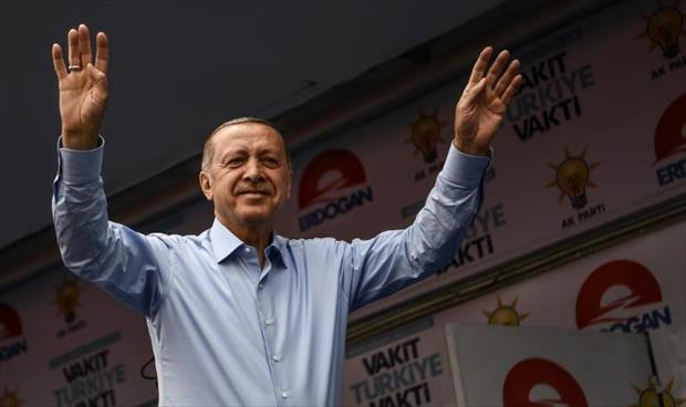 السجن مدى الحياة لـ15 شخصًا اتّهموا مقرّبين من إردوغان بالفساد