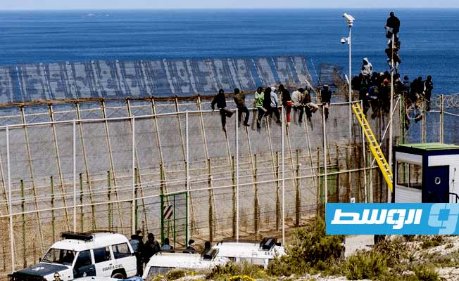الشرطة المغربية توقف 25 مهاجرا بتهمة محاولة العبور إلى إسبانيا