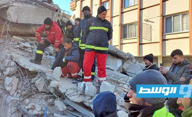 جانب من مشاركة الفريق الفني الليبي في جهود إنقاذ متضرري الزلزال بتركيا، الخميس 9 فبراير 2023 (هيئة السلامة الوطنية)