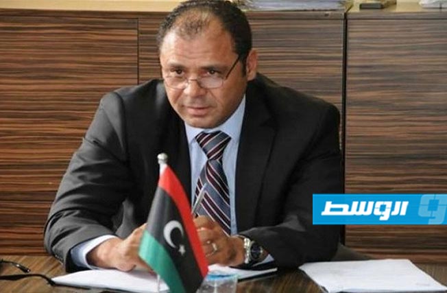 عثمان عبدالجليل يرد على اتهامات القنصل عادل الحاسي