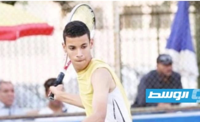 الليبي موحان يتأهل للدور 16 في «أفريقية المضرب»