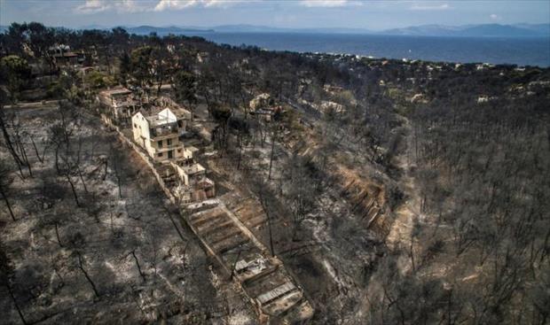 رئيس حكومة اليونان يتفقد موقع كارثة الحرائق