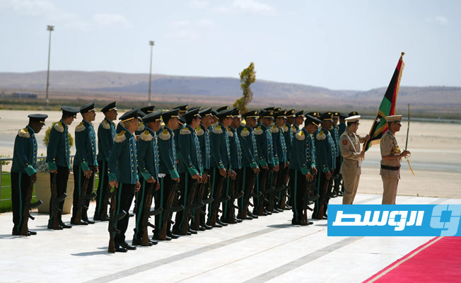 مراسم استقبال رئيس مجلس النواب المصري في مطار بنينا، 19 يونيو 2023، (الحكومة المكلفة من مجلس النواب)