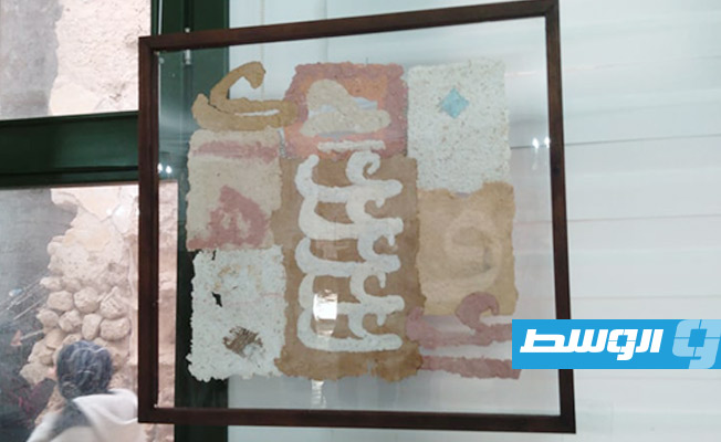 قاعة باب البحر بالمدينة القديمة تستضيف معرضا تشكيليا للخطاط محمد الخروبي (بوابة الوسط)