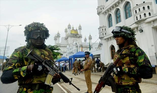 سريلانكا تحظر جماعتين يُشتبه بأنهما وراء تفجيرات عيد القيامة