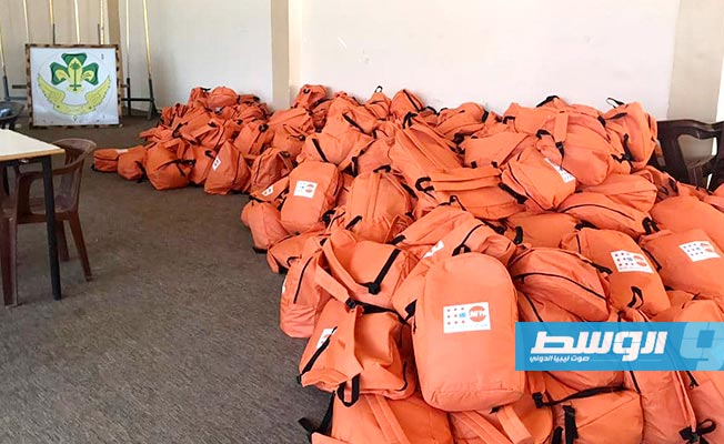 صندوق الأمم المتحدة للسكان يوزع حقائب صحية نسائية لـ300 عائلة نازحة من مرزق