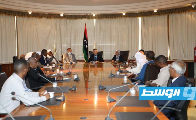الحويج يعلن عدة إجراءات لتحسين الأوضاع الاقتصادية بالجنوب الليبي