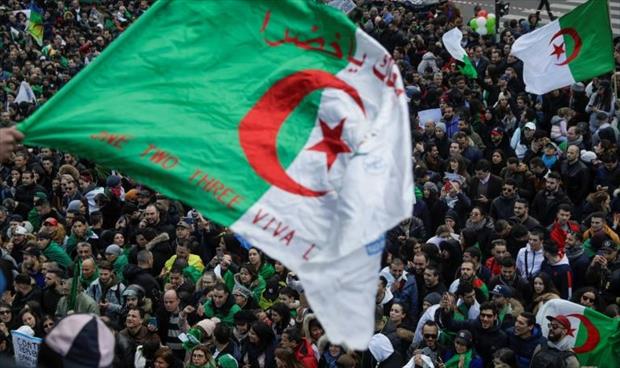 آلاف المعارضين للنظام الجزائري يتجمعون مجددًا في باريس