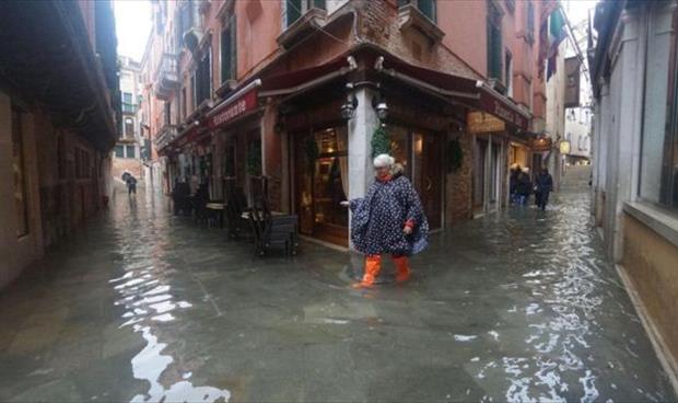 إيطاليا.. صدمة في البندقية جراء فيضانات سببت خرابا في المدينة التاريخية (فيديو)
