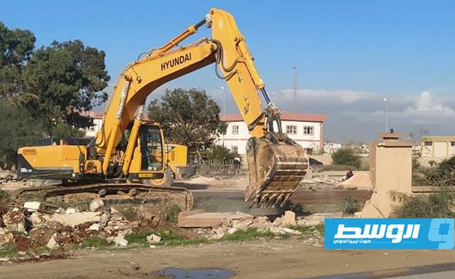 بلدية بنغازي: إزالة العشوائيات في حي سعدون
