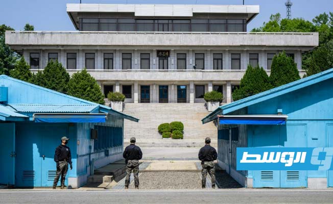 سول تعلن تعليق الاتفاق العسكري بين الكوريتين بسبب إرسال مناطيد نفايات من بيونغ يانغ
