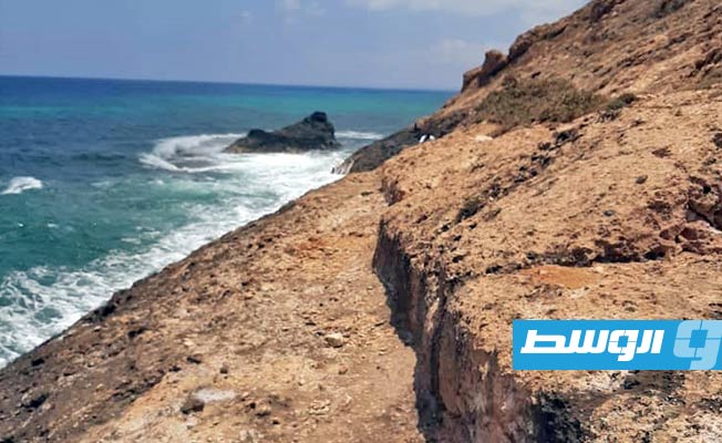 موقع الكهف الأثري المكتشف شرق ليبيا. (مصلحة الآثار الليبية)