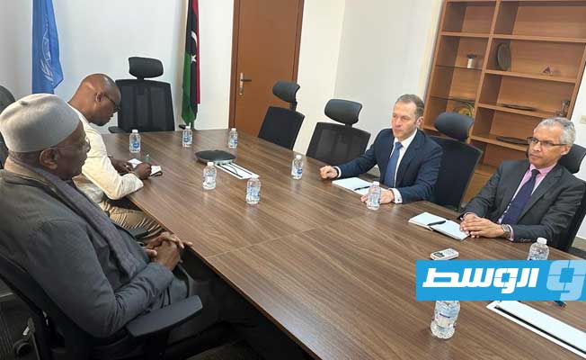 باتيلي يناقش مع سولير ومهراج دعم اتفاق سياسي يمهد للانتخابات ويحصن ليبيا من صراع جديد