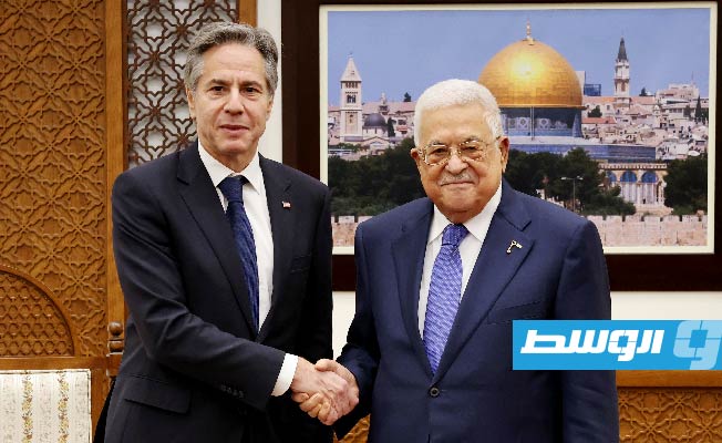 عباس يحذر بلينكن من خطورة الإجراءات الإسرائيلية لتهجير الفلسطينيين