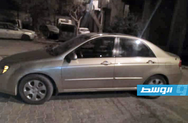 «نجدة بنغازي» تلقي القبض على شقيقين متهمين بسرقة سيارة جارهما