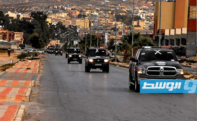 مركبات شرطية تتبع وزارة الداخلية بحكومة الوفاق في طريقها إلى ترهونة، الأحد 24 يناير 2021. (داخلية الوفاق)