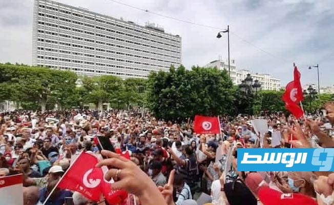 تونس: احتجاجات ضد التدابير الاستثنائية التي أعلنها الرئيس قيس سعيد