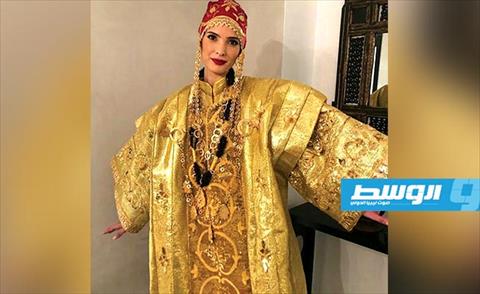 عارضة تونسية تثير ضجة بسبب فستان من الذهب
