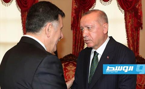 السراج من تركيا: نجاح وقف إطلاق النار «يرتبط بانسحاب القوة المعتدية»