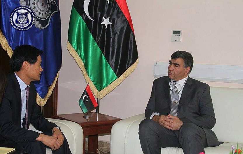 خلال استقباله السفير.. عاشور يؤكد إمكانية عودة سفارة كوريا الجنوبية للعمل من داخل ليبيا