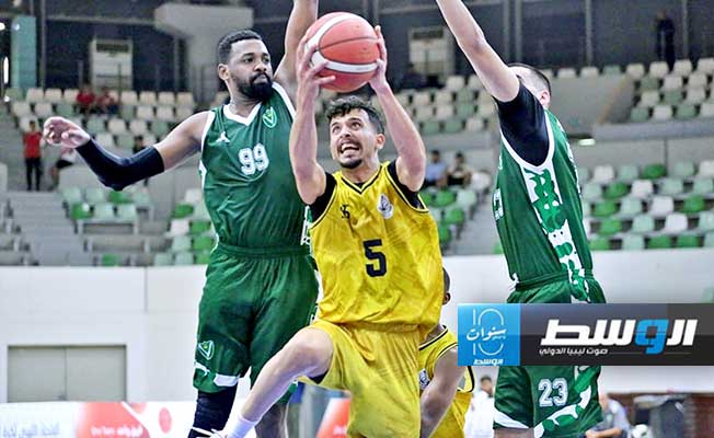 النصر يفوز على الشباب العربي بسباعي التتويج بدوري كرة السلة