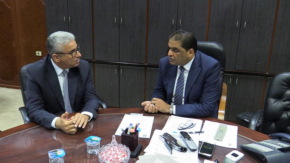 وزيرا العدل والداخلية في حكومة الوفاق يبحثان دعم الشرطة القضائية بعناصر نسائية