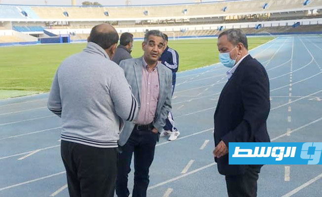 الشلماني يتفقد ملعب طرابلس (الصفحة الرسمية للاتحاد الليبي لكرة القدم عبر فيسبوك)