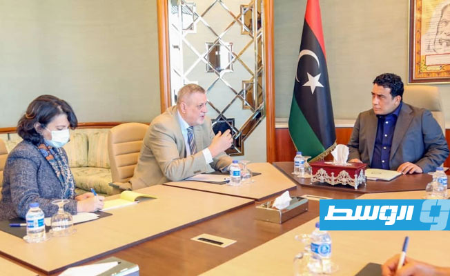المجلس الرئاسي، برئاسة محمد المنفي، مع رئيس البعثة الأممية لدى ليبيا، يان كوبيش, 27 أكتوبر 2021. (المجلس الرئاسي)
