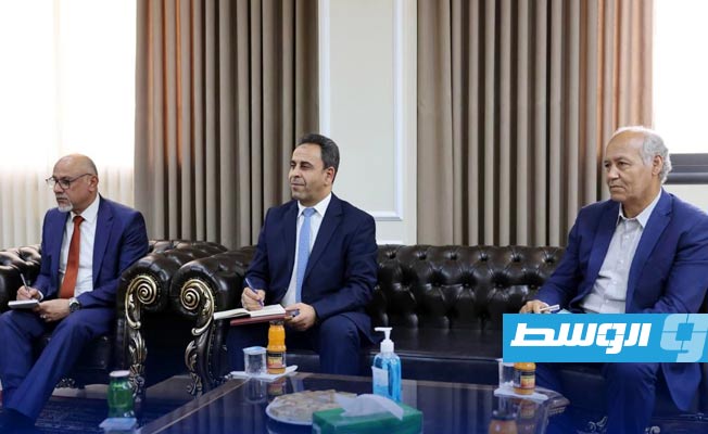 لقاء اللواء خالد مازن مع سفير هولندا لدى ليبيا في طرابلس، الإثنين 6 يونيو 2022. (وزارة الداخلية)