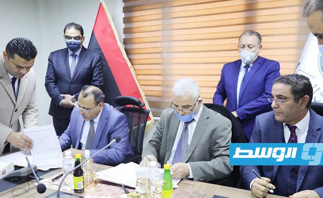 اتفاقيتا تعاون بين «عدل الوفاق» وجامعة طرابلس والهيئة الوطنية للتحاليل