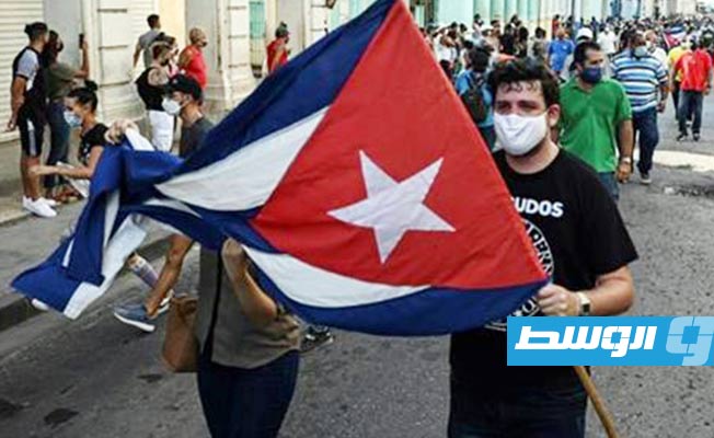 أميركا تدعو كوبا إلى إعادة خدمة الإنترنت في الجزيرة
