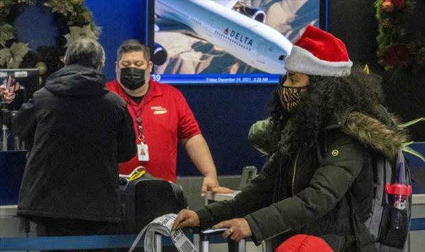 «أوميكرون» يلغي 6300 رحلة جوية حول العالم خلال عيد الميلاد