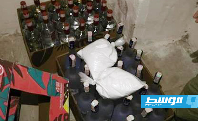 ضبط مخدرات وخمور بـ1.5 مليون دينار خلال مداهمة في بنغازي