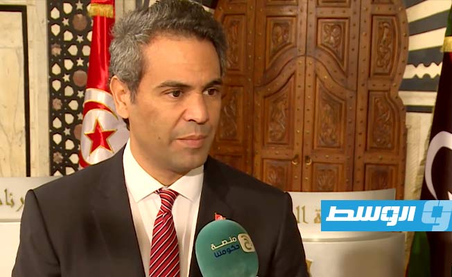 الحكومة التونسية: الاتفاق على صندوق استثمار مشترك مع ليبيا وربط إلكتروني لتسهيل انتقال العمالة