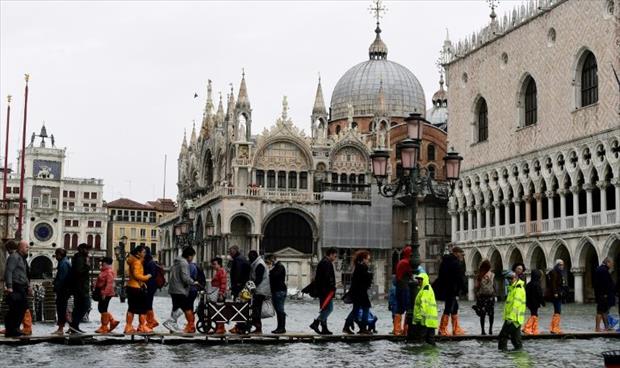 إيطاليا..فيضانات وسط مدينة فينيسيا العائمة