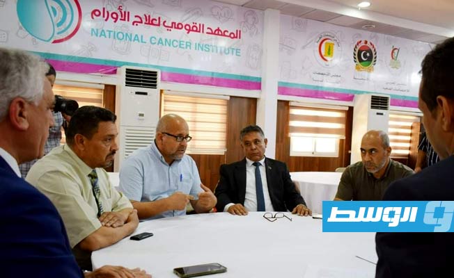 من زيارة أبوجناح إلى معهد الأورام في مصراتة، 15 يونيو 2022. (المركز الإعلامي لوزارات وهيئات ومؤسسات دولة ليبيا)