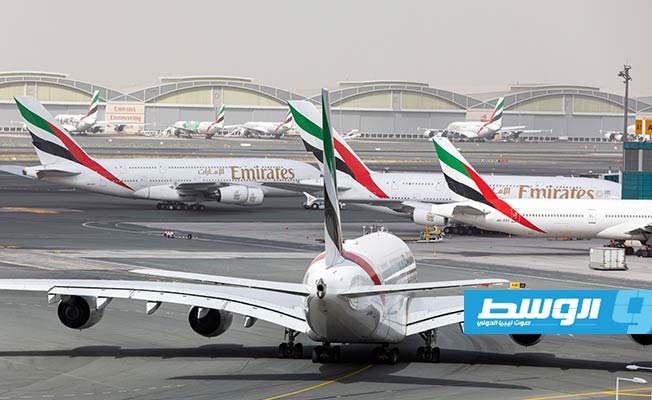 «بلومبرغ»: «طيران الإمارات» تدرس إلغاء 30 ألف وظيفة.. والشركة ترد