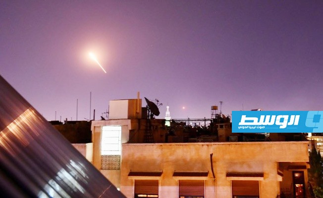 سورية تتصدى لصواريخ إسرائيلية في محيط دمشق