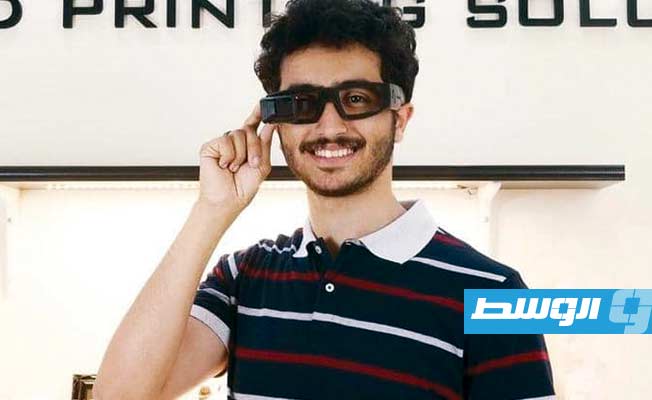 طالب مصري يبتكر نظارة قد تغير حياة الصم والبكم