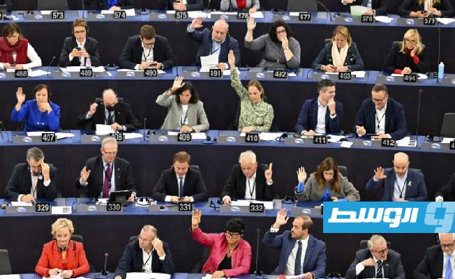 البرلمان الأوروبي يقر نهائيا قرارا يفرض توحيد أجهزة شحن الأجهزة المحمولة