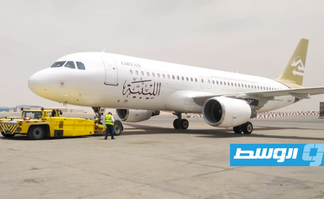 طائرة الخطوط الجوية الليبية عقب إصلاحها في شركة مصر للطيران للصيانة والأعمال الفنية. (الإنترنت)