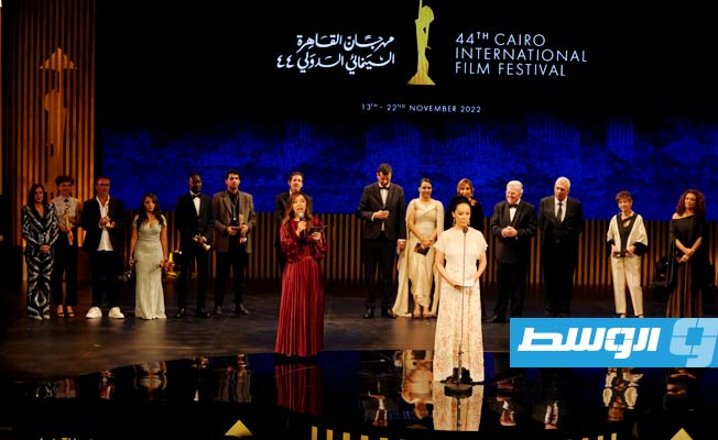 «علم» يحصد الهرم الذهبي.. تفاصيل جوائز الدورة 44 لمهرجان «القاهرة السينمائي الدولي»